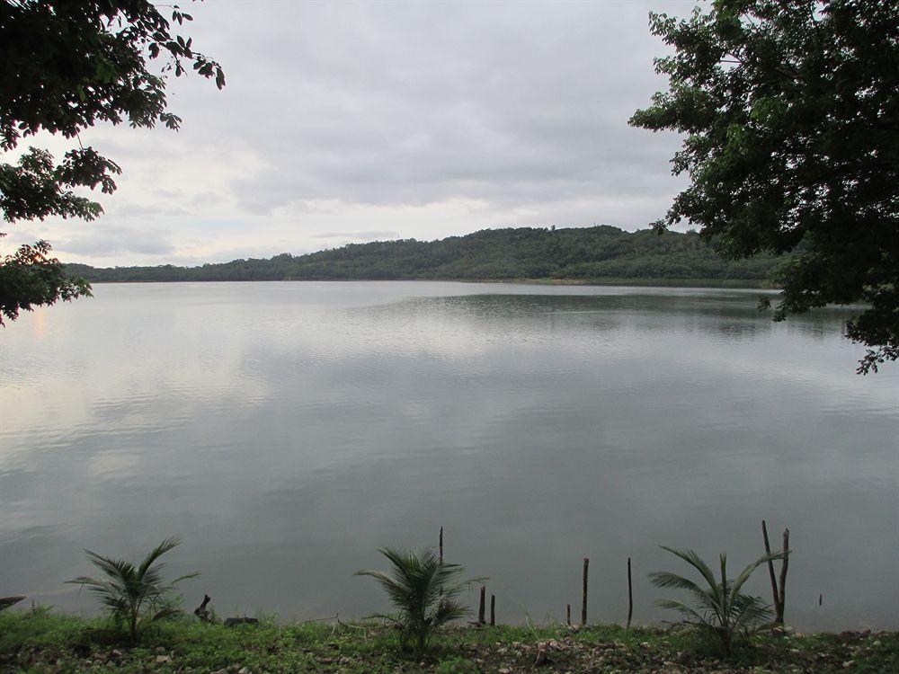 Maya Zac Peten Jungle Lodge El Remate Eksteriør bilde