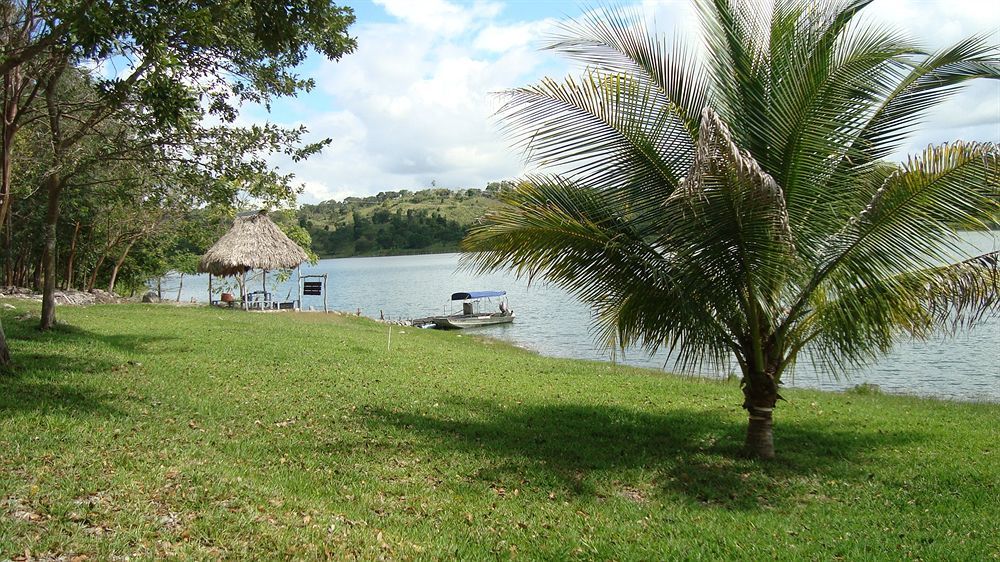 Maya Zac Peten Jungle Lodge El Remate Eksteriør bilde